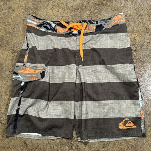 Quiksilver Other - Y2k Quicksilver Boardshorts Green Stripes Size 32 Swim Trunks Surf